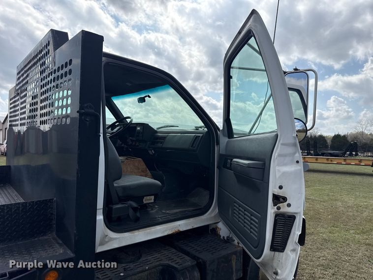 image for item ES5966 2000 GMC C7500 flatbed truck