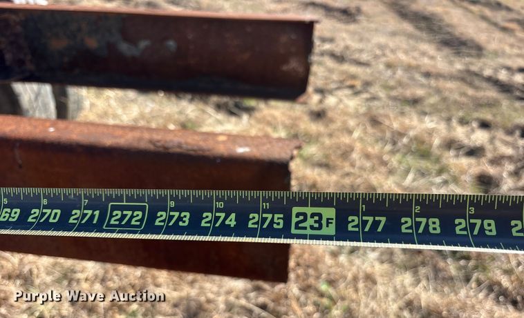 image for item ES8556 1999 International 4700 flatbed truck