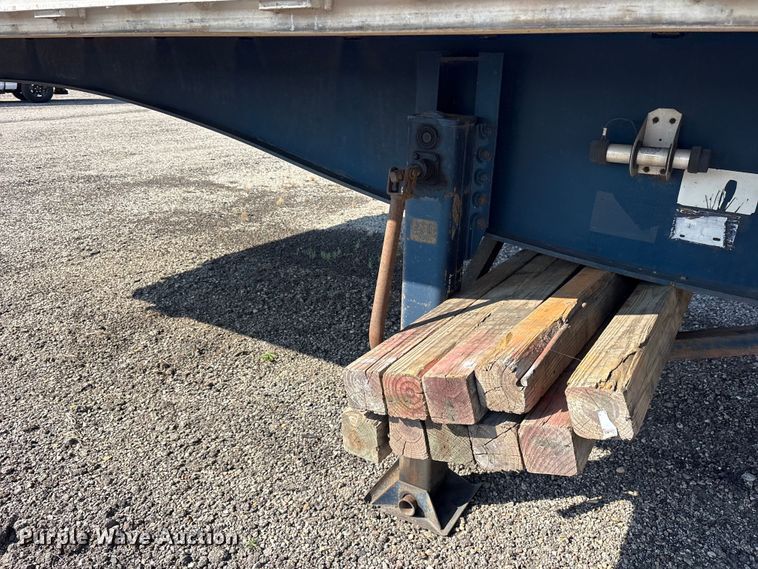 image for item ES8628 2007 Utility FS2CHA flatbed trailer