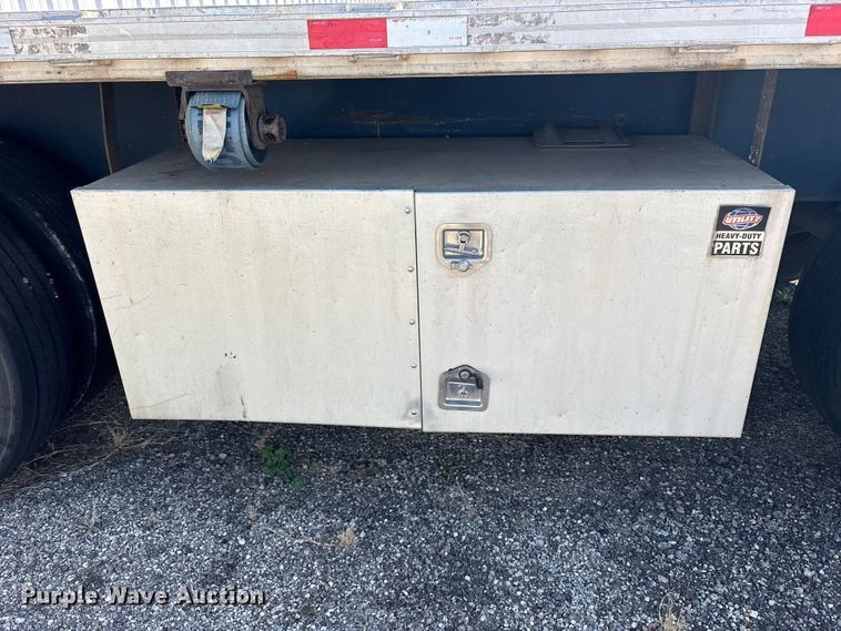 image for item ES8628 2007 Utility FS2CHA flatbed trailer