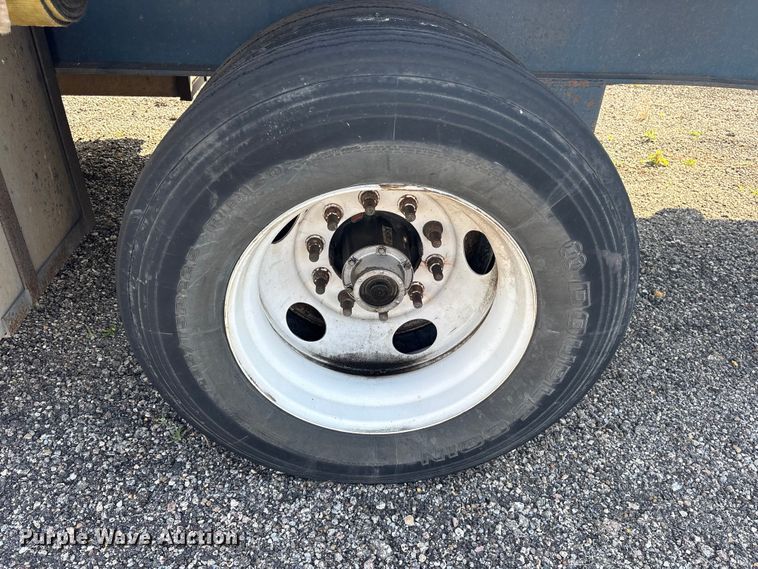 image for item ES8628 2007 Utility FS2CHA flatbed trailer