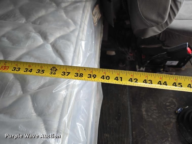 image for item ET1411 2015 Mack CXU613 semi truck