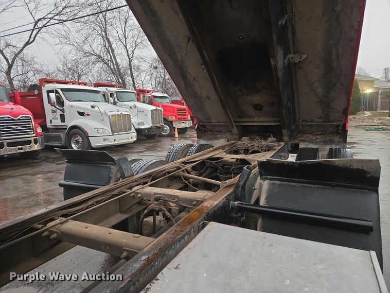 image for item ET1412 2000 Sterling L-Line dump truck