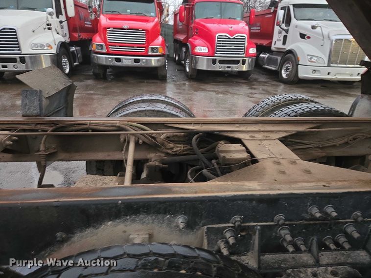 image for item ET1412 2000 Sterling L-Line dump truck