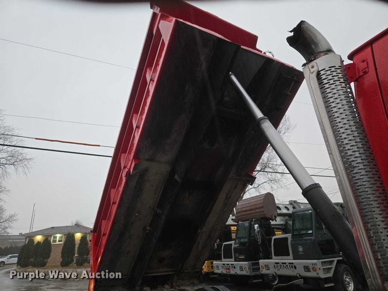 image for item ET1412 2000 Sterling L-Line dump truck