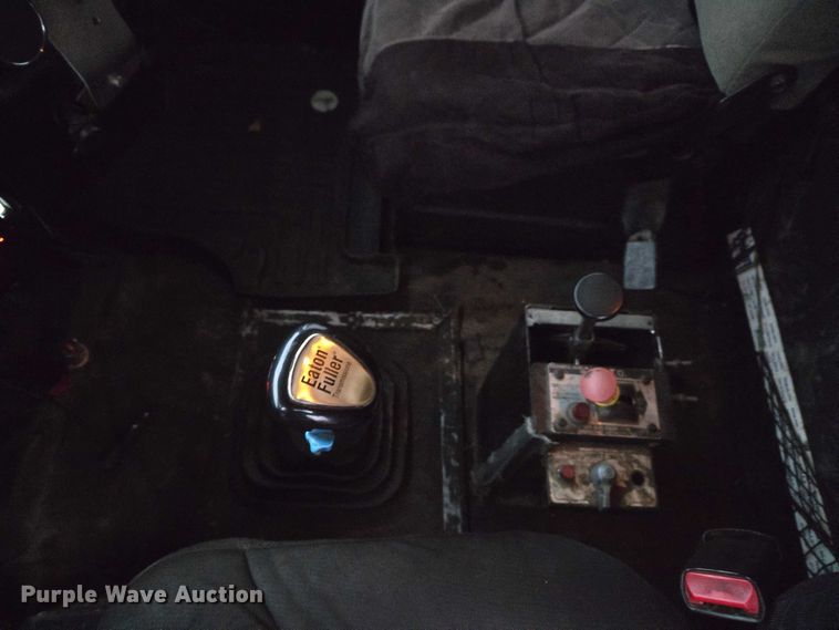 image for item ET1412 2000 Sterling L-Line dump truck