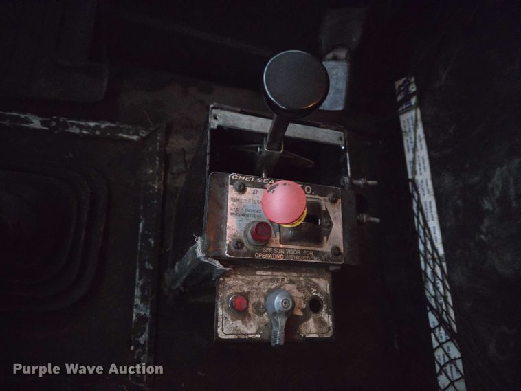 image for item ET1412 2000 Sterling L-Line dump truck