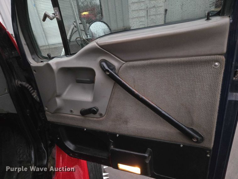 image for item ET1412 2000 Sterling L-Line dump truck