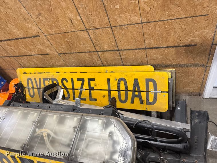 image for item EU4116 Road safety equipment