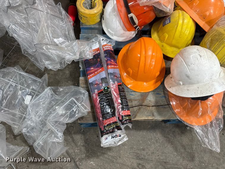 image for item EU4116 Road safety equipment