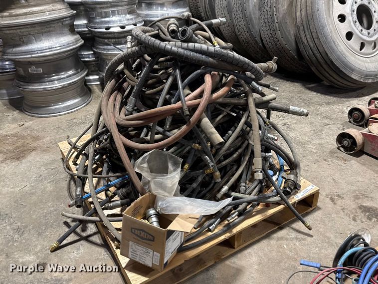 image for item EU4120 Hydraulic hose