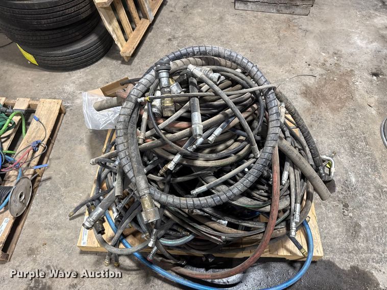 image for item EU4120 Hydraulic hose