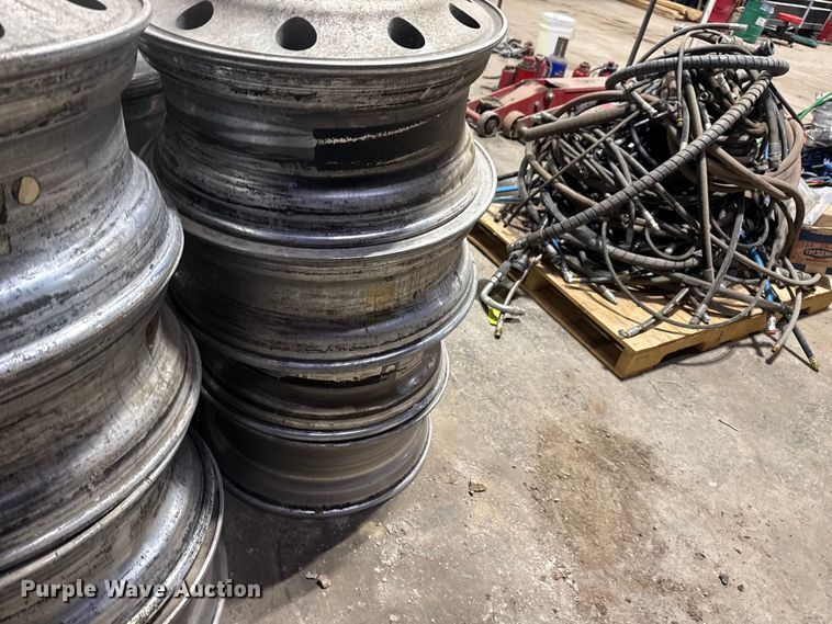 image for item EU4121 Aluminum wheels