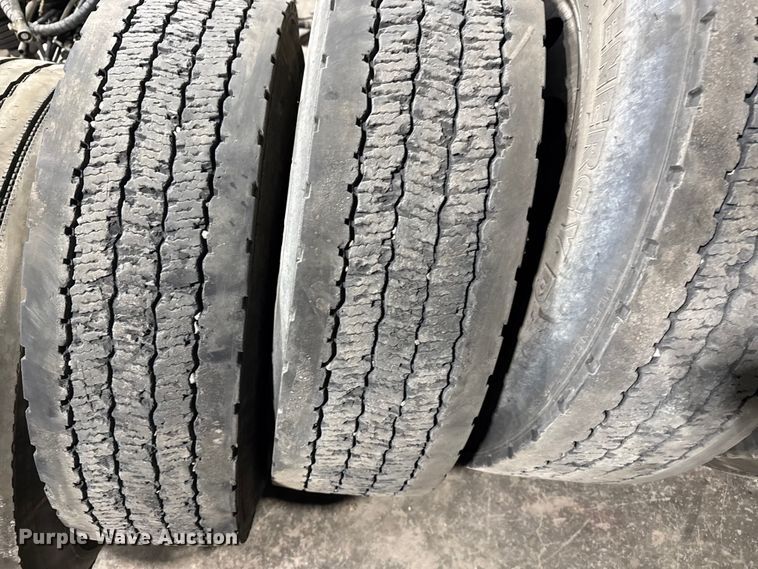 image for item EU4122 (8) wheels and tires