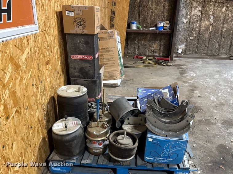 image for item EU4123 Truck brake parts