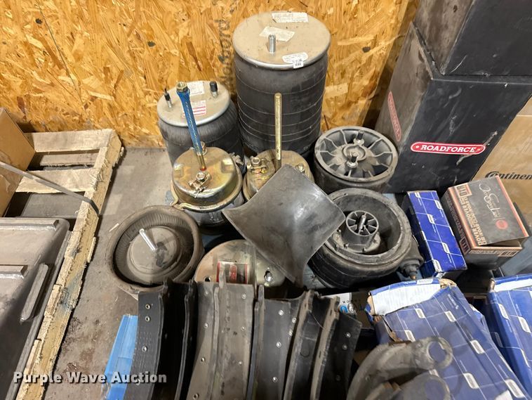 image for item EU4123 Truck brake parts