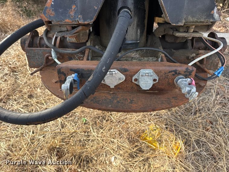 image for item EU4125 1968 Hobbs Trailer end dump trailer