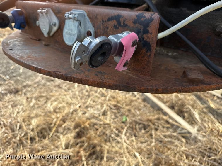 image for item EU4125 1968 Hobbs Trailer end dump trailer