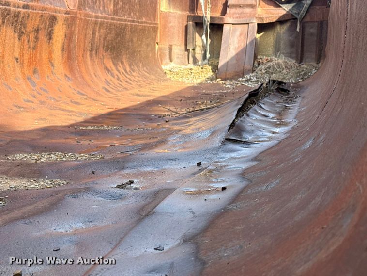 image for item EU4125 1968 Hobbs Trailer end dump trailer