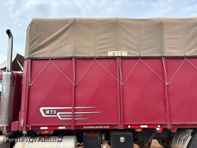 image for item EU4887 2012 Peterbilt 367 cotton module transport truck