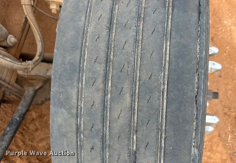 image for item EU4887 2012 Peterbilt 367 cotton module transport truck