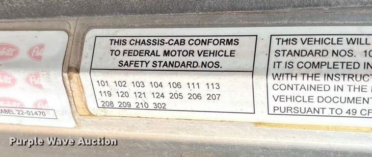 image for item EU4887 2012 Peterbilt 367 cotton module transport truck