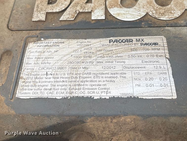 image for item EV2780 2014 Peterbilt 365 semi truck