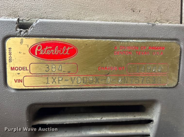 image for item EV2782 2008 Peterbilt 384 semi truck