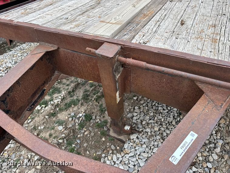 image for item FB0812 2009 Hillsboro Industries flatbed trailer