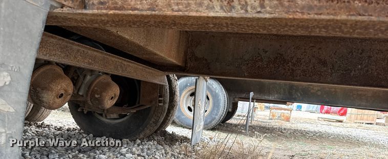 image for item FB0812 2009 Hillsboro Industries flatbed trailer