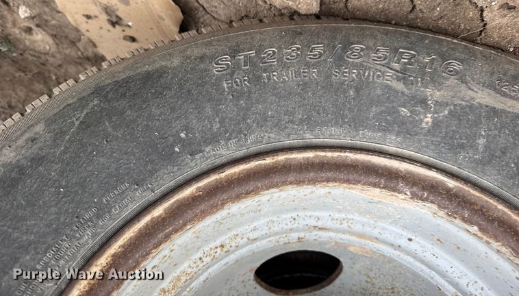 image for item FB0812 2009 Hillsboro Industries flatbed trailer