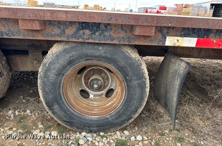 image for item FB0812 2009 Hillsboro Industries flatbed trailer