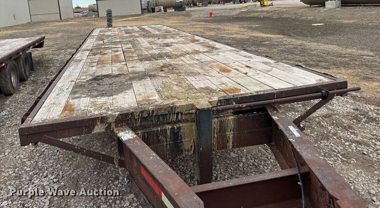 image for item FB0813 1994 Gold Star equipment trailer