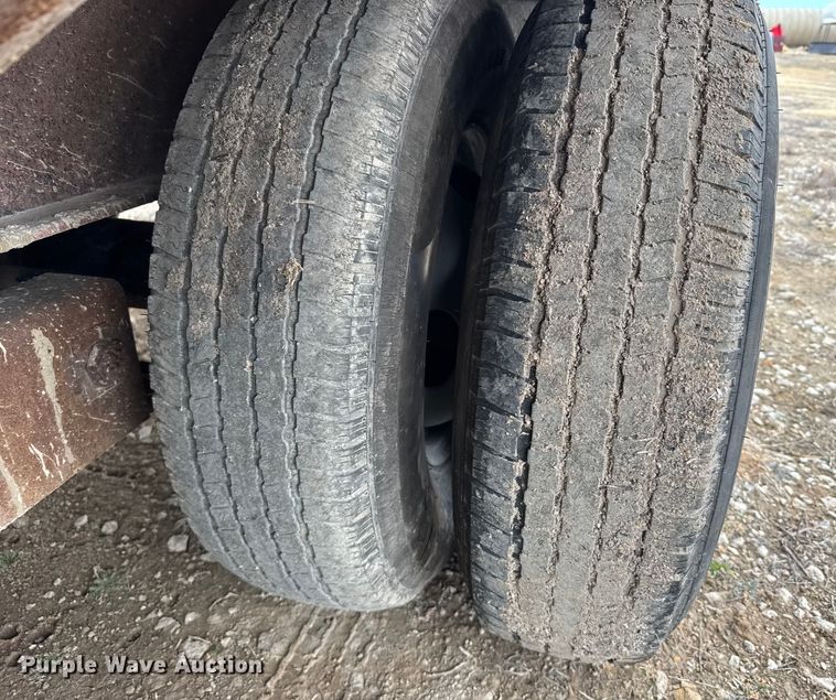 image for item FB0813 1994 Gold Star equipment trailer