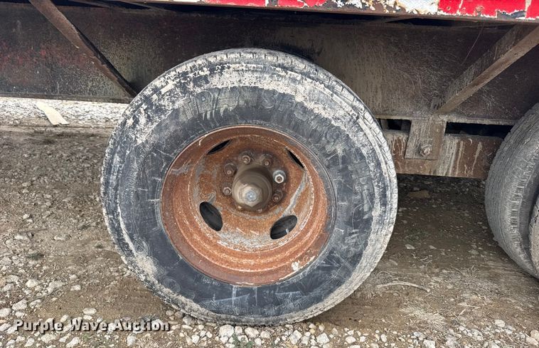 image for item FB0813 1994 Gold Star equipment trailer