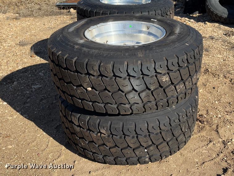 image for item FB3146 (4) Michelin 425/65R22.5 tires and wheels