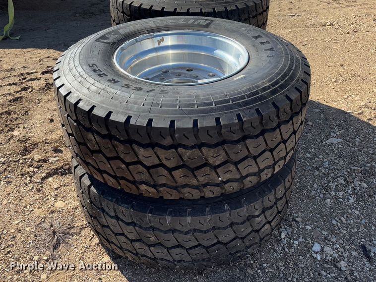 image for item FB3146 (4) Michelin 425/65R22.5 tires and wheels