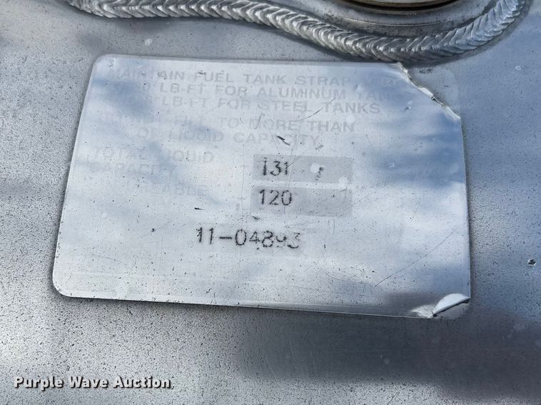 image for item FB3184 2006 Peterbilt 379 semi truck