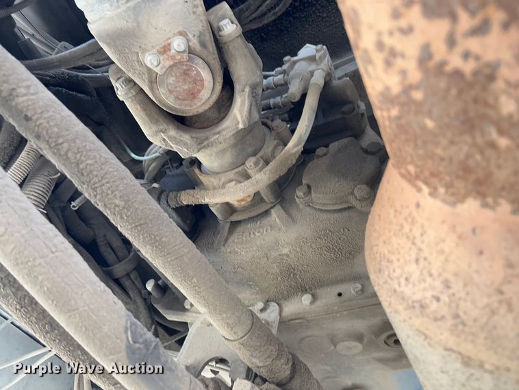 image for item FB3184 2006 Peterbilt 379 semi truck