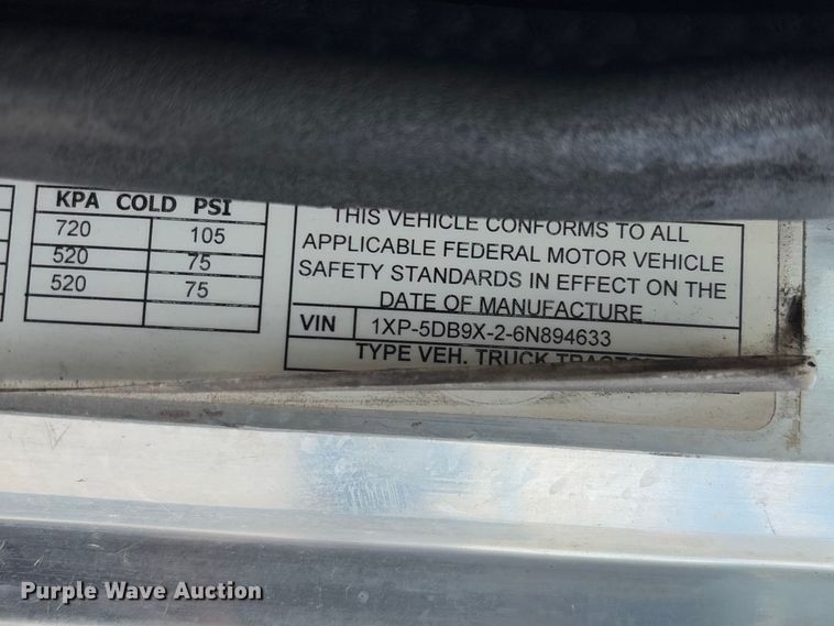 image for item FB3184 2006 Peterbilt 379 semi truck