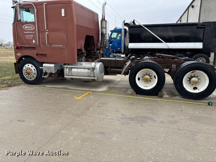 image for item FB3565 1984 Peterbilt 362 semi truck