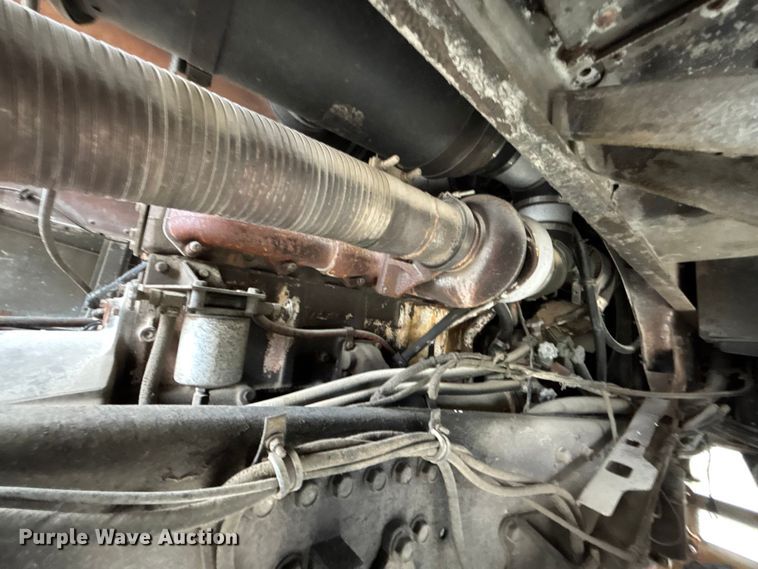 image for item FB3565 1984 Peterbilt 362 semi truck