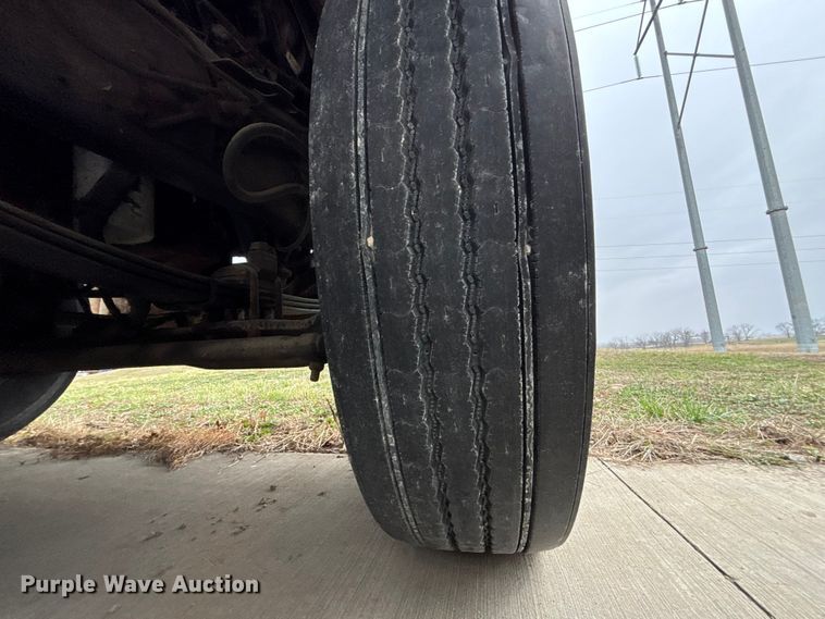 image for item FB3565 1984 Peterbilt 362 semi truck