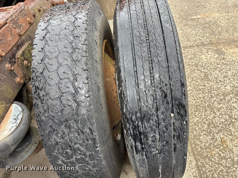 image for item FB3565 1984 Peterbilt 362 semi truck