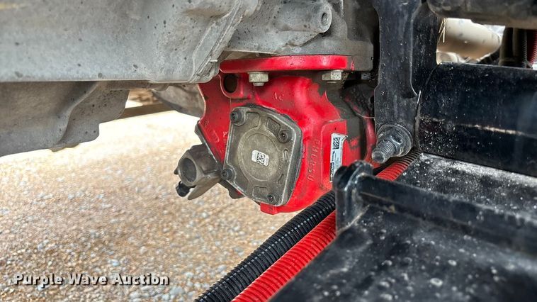 image for item FB3566 2022 Peterbilt 579 semi truck