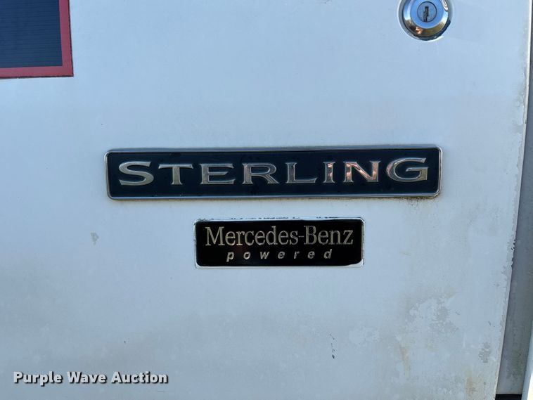 image for item FB3579 2005 Sterling A9500  semi truck