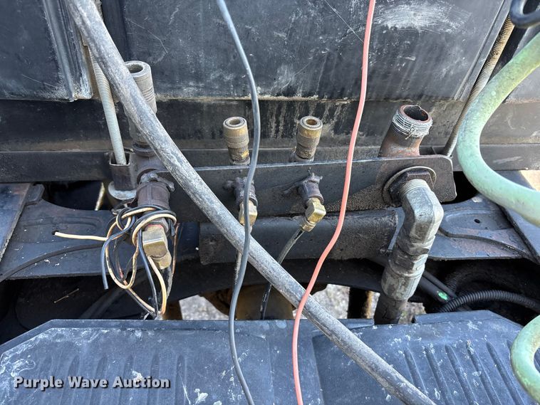 image for item FB3579 2005 Sterling A9500  semi truck