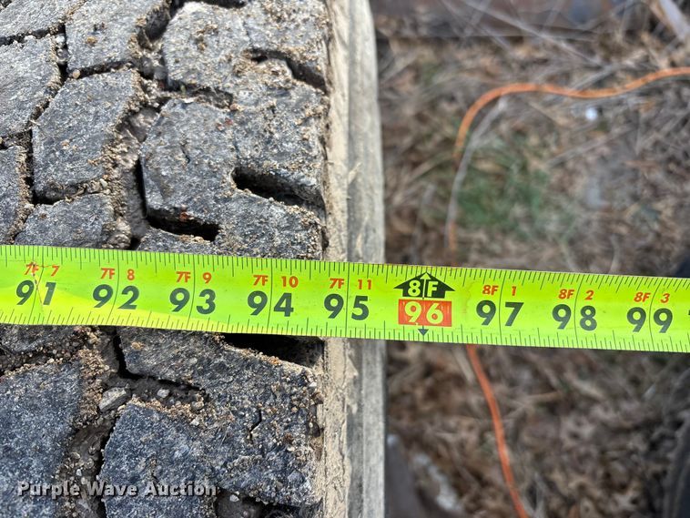 image for item FB3579 2005 Sterling A9500  semi truck