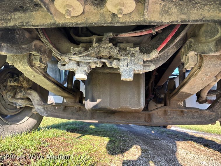 image for item FB3579 2005 Sterling A9500  semi truck