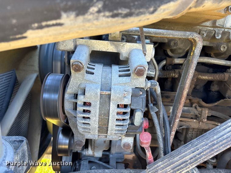 image for item FB3579 2005 Sterling A9500  semi truck